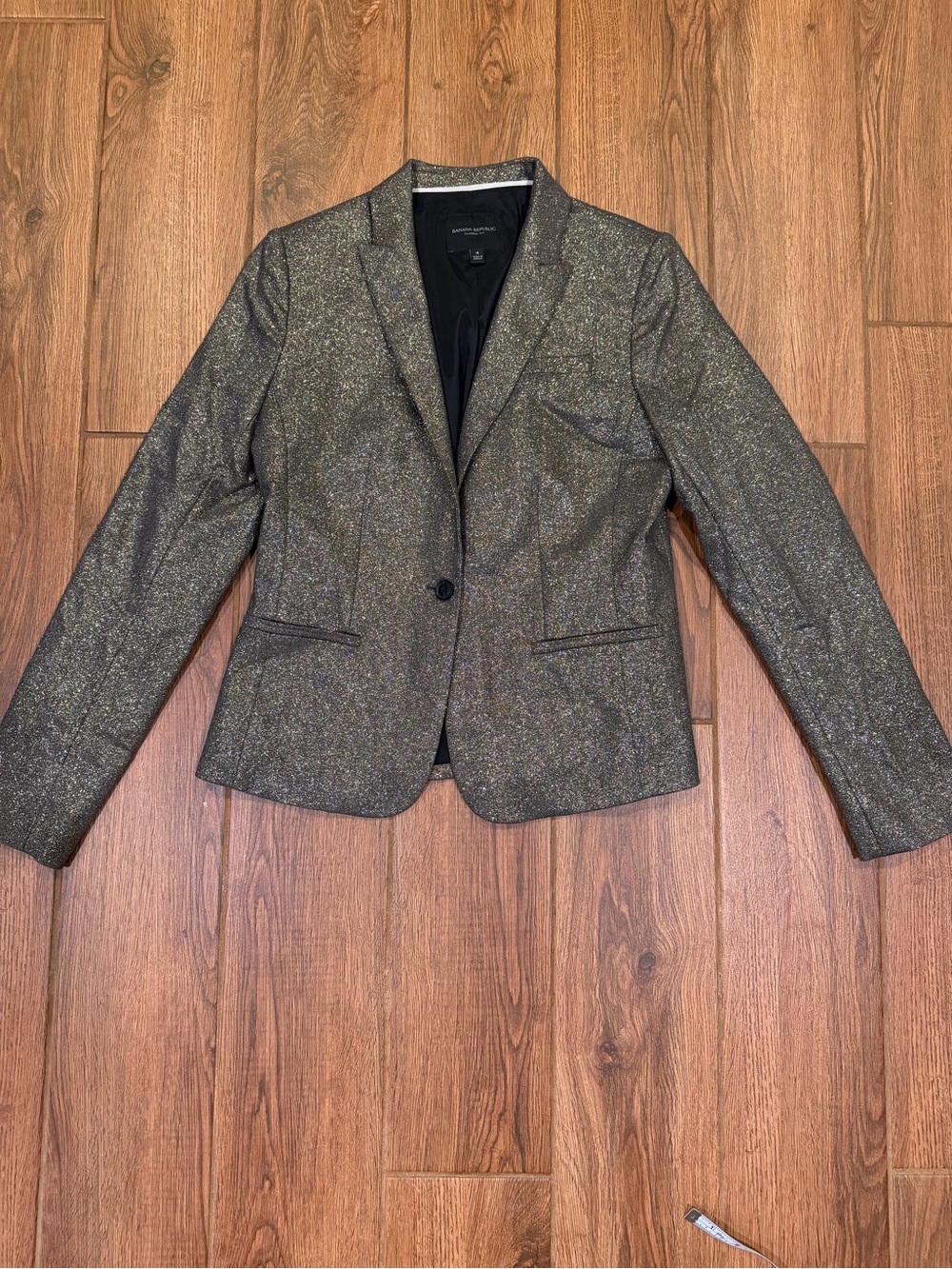 Banana Republic Metallic Gold Blazer / women’s size 4